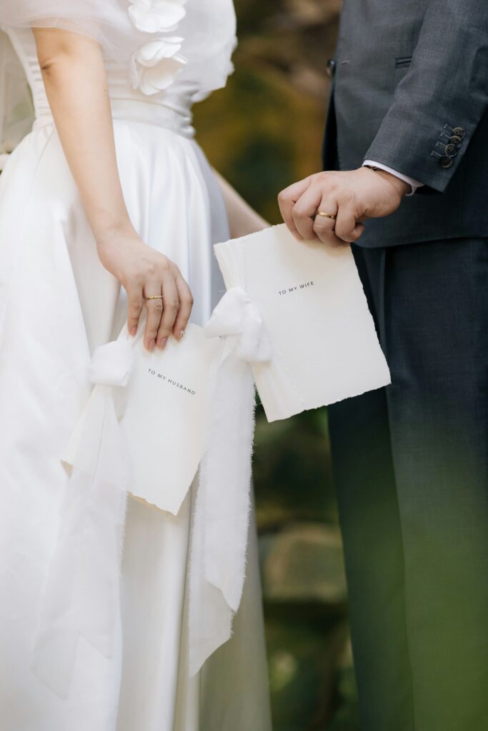 The best wedding invites - Waterfront Wedding Invites - Wisconsin