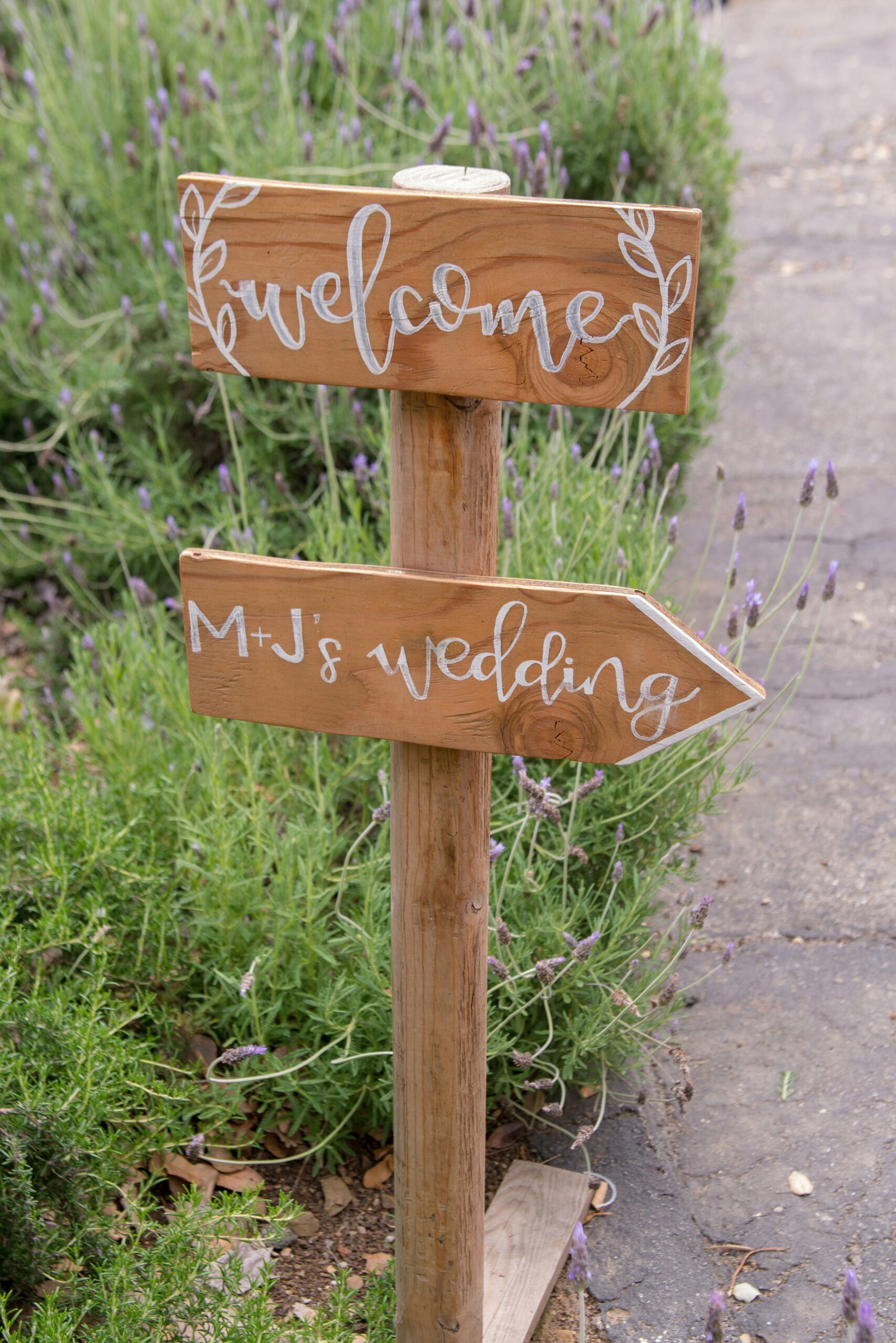 The best wedding invites - Waterfront Wedding Invites - Wisconsin